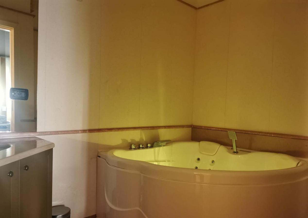 Dimora Dei Salentini Bed & Breakfast Lecce Eksteriør bilde